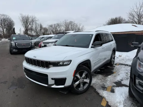 Another view of 2021 Jeep Grand Cherokee L Limited for sale in Indianapolis, IN at Indy Auto Man - Indianapolis