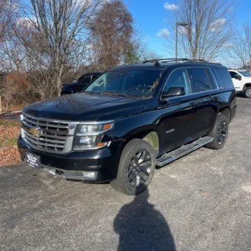 Photos of 2016 Chevrolet Tahoe LT Z71 for sale in Indianapolis, IN at Indy Auto Man - Indianapolis