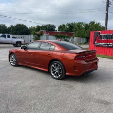 More photos of 2021 Dodge Charger GT at Indy Auto Man - Indianapolis, IN