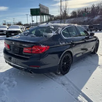 More photos of 2020 BMW 5 Series 530e xDrive iPerformance at Indy Auto Man - Indianapolis, IN