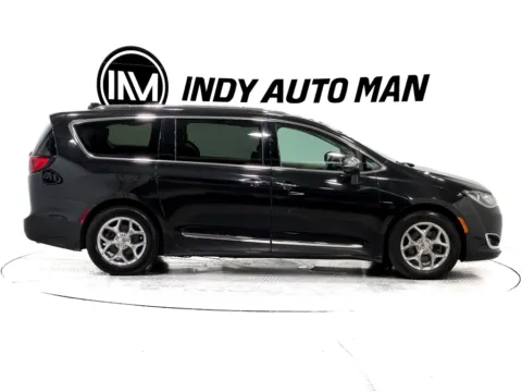 Another view of 2019 Chrysler Pacifica Limited for sale in Indianapolis, IN at Indy Auto Man - Indianapolis