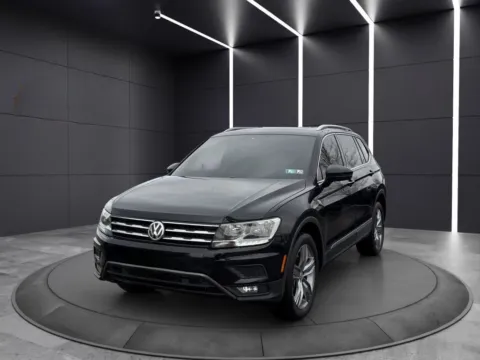 Photos of 2021 Volkswagen Tiguan 2.0T SEL for sale in Indianapolis, IN at Indy Auto Man - Indianapolis