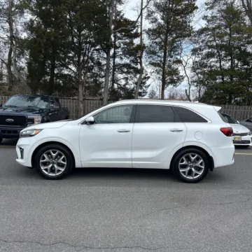 More photos of 2020 Kia Sorento SX at Indy Auto Man - Indianapolis, IN