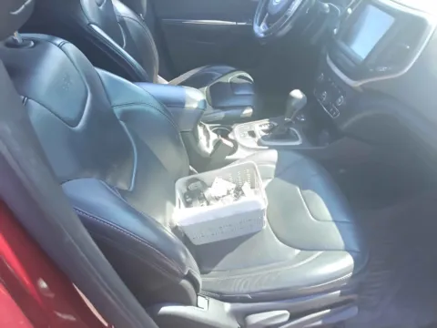 More photos of 2015 Jeep Cherokee Limited at Indy Auto Man - Indianapolis, IN