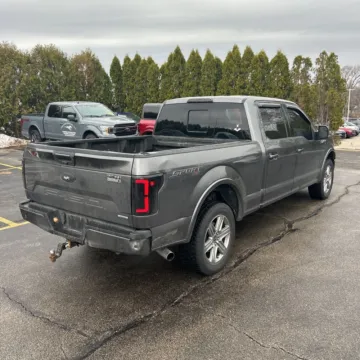 More photos of 2018 Ford F-150 XLT at Indy Auto Man - Indianapolis, IN