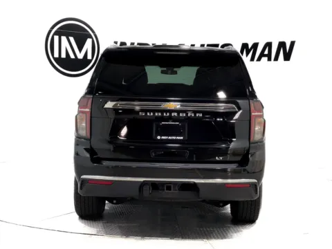 More photos of 2021 Chevrolet Suburban LT at Indy Auto Man - Indianapolis, IN