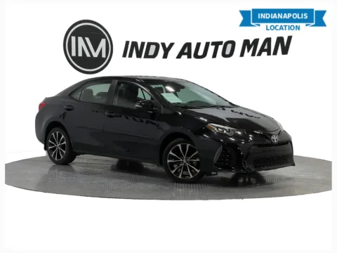 Black 2017 Toyota Corolla SE for sale in Indianapolis, IN