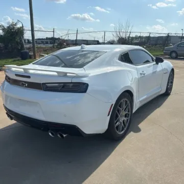Another view of 2018 Chevrolet Camaro SS 2SS for sale in Indianapolis, IN at Indy Auto Man - Indianapolis