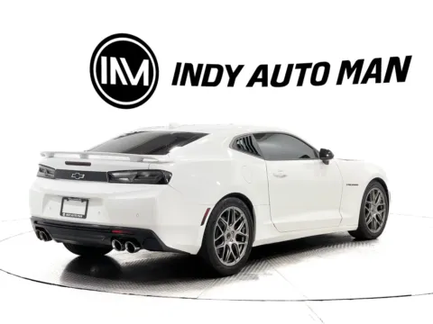 More photos of 2018 Chevrolet Camaro SS 2SS at Indy Auto Man - Indianapolis, IN