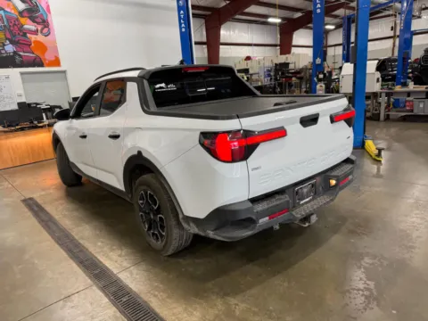 More photos of 2022 Hyundai Santa Cruz SEL at Indy Auto Man - Indianapolis, IN