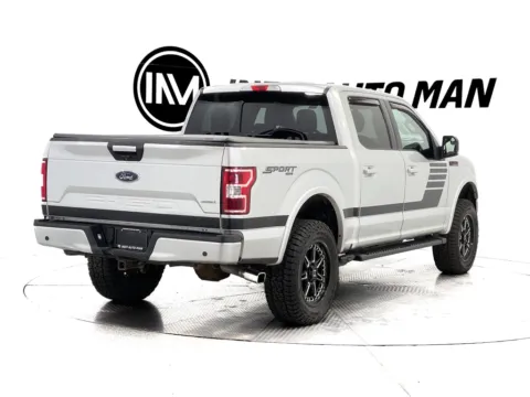 More photos of 2018 Ford F-150 XLT at Indy Auto Man - Indianapolis, IN