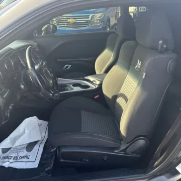 More photos of 2021 Dodge Challenger R/T Scat Pack at Indy Auto Man - Indianapolis, IN