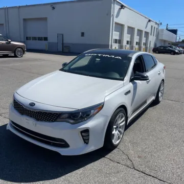 Photos of 2018 Kia Optima SX Turbo for sale in Indianapolis, IN at Indy Auto Man - Indianapolis