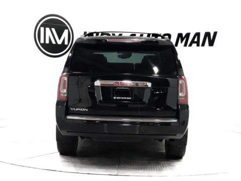 More photos of 2016 GMC Yukon Denali at Indy Auto Man - Indianapolis, IN