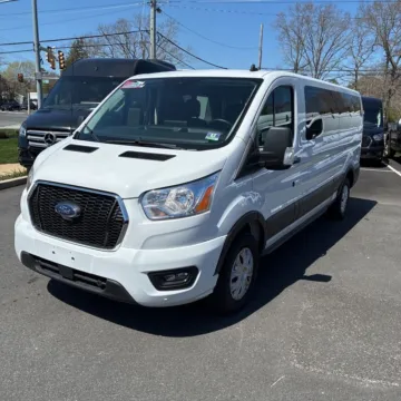 Photos of 2022 Ford Transit-350 XLT for sale in Indianapolis, IN at Indy Auto Man - Indianapolis