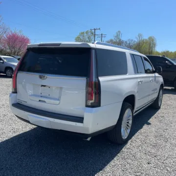 More photos of 2018 Cadillac Escalade ESV Platinum Edition at Indy Auto Man - Indianapolis, IN