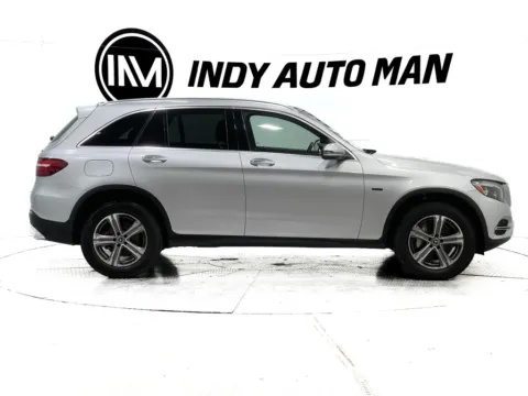 Another view of 2019 Mercedes-Benz GLC 350e 4MATIC for sale in Indianapolis, IN at Indy Auto Man - Indianapolis