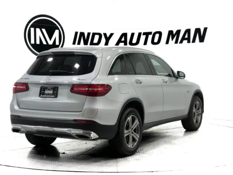 More photos of 2019 Mercedes-Benz GLC 350e 4MATIC at Indy Auto Man - Indianapolis, IN