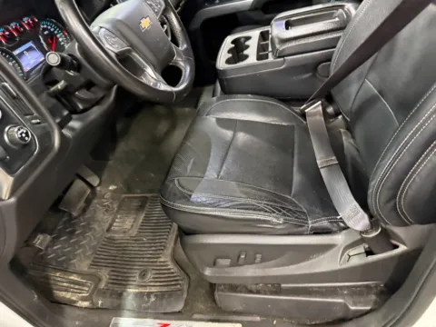 More photos of 2014 Chevrolet Silverado 1500 LT LT2 at Indy Auto Man - Indianapolis, IN