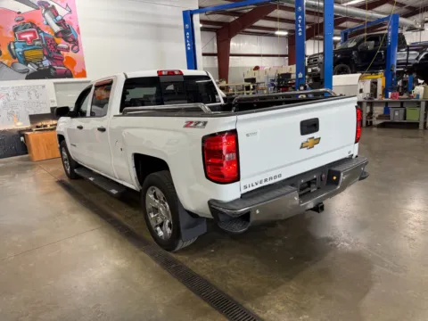 More photos of 2014 Chevrolet Silverado 1500 LT LT2 at Indy Auto Man - Indianapolis, IN