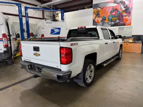 Another view of 2014 Chevrolet Silverado 1500 LT LT2 for sale in Indianapolis, IN at Indy Auto Man - Indianapolis