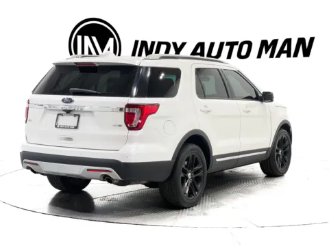 More photos of 2016 Ford Explorer XLT at Indy Auto Man - Indianapolis, IN