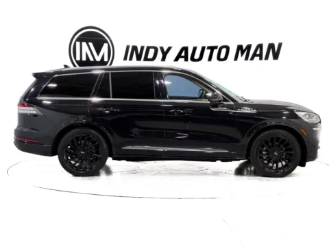 Another view of 2021 Lincoln Aviator Reserve for sale in Indianapolis, IN at Indy Auto Man - Indianapolis