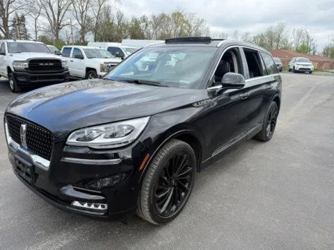 Photos of 2021 Lincoln Aviator Reserve for sale in Indianapolis, IN at Indy Auto Man - Indianapolis