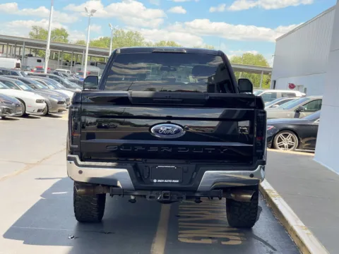 More photos of 2019 Ford F-250SD XLT at Indy Auto Man - Indianapolis, IN