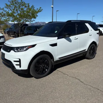 Another view of 2020 Land Rover Discovery Landmark Edition for sale in Indianapolis, IN at Indy Auto Man - Indianapolis
