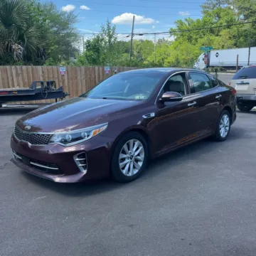Photos of 2017 Kia Optima EX for sale in Indianapolis, IN at Indy Auto Man - Indianapolis