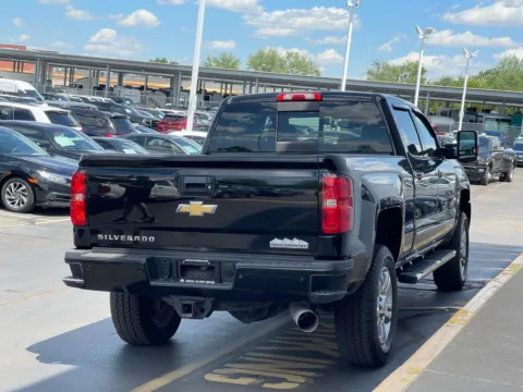Another view of 2019 Chevrolet Silverado 2500HD High Country for sale in Indianapolis, IN at Indy Auto Man - Indianapolis