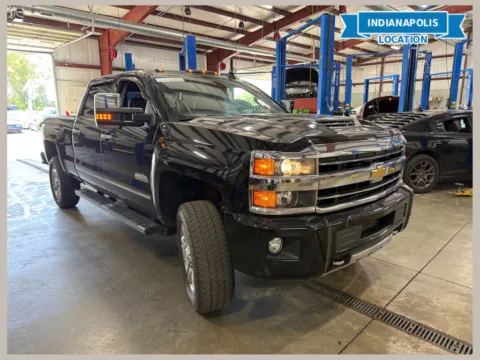 Black 2019 Chevrolet Silverado 2500HD High Country for sale in Indianapolis, IN