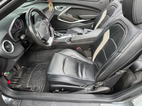 More photos of 2018 Chevrolet Camaro 1LT at Indy Auto Man - Indianapolis, IN