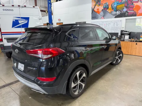 Another view of 2017 Hyundai Tucson Limited for sale in Indianapolis, IN at Indy Auto Man - Indianapolis