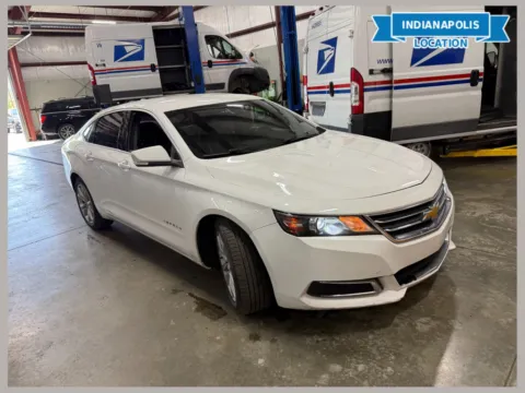 White 2017 Chevrolet Impala LT 1LT for sale in Indianapolis, IN