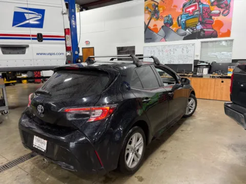Another view of 2020 Toyota Corolla Hatchback SE for sale in Indianapolis, IN at Indy Auto Man - Indianapolis