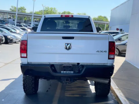 More photos of 2018 Ram 2500 Tradesman at Indy Auto Man - Indianapolis, IN