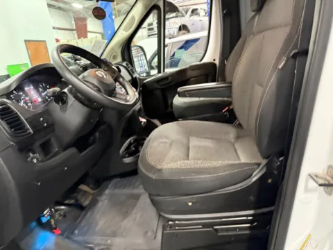 More photos of 2023 Ram ProMaster 2500 High Roof at Indy Auto Man - Indianapolis, IN