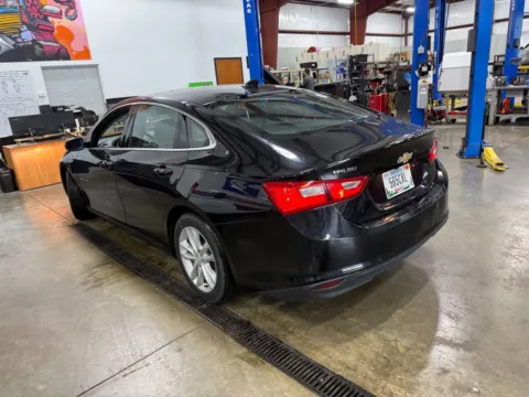 More photos of 2017 Chevrolet Malibu LT 1LT at Indy Auto Man - Indianapolis, IN