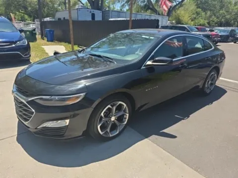 Photos of 2021 Chevrolet Malibu LT for sale in Indianapolis, IN at Indy Auto Man - Indianapolis