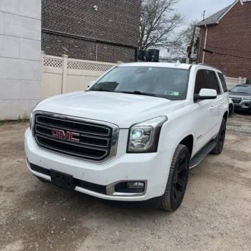 Photos of 2020 GMC Yukon SLT for sale in Indianapolis, IN at Indy Auto Man - Indianapolis
