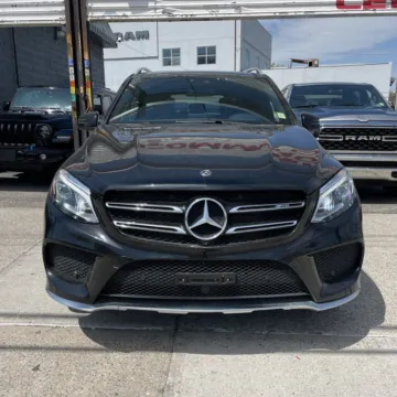 Photos of 2018 Mercedes-Benz GLE 43 AMG 4MATIC for sale in Indianapolis, IN at Indy Auto Man - Indianapolis