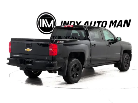 More photos of 2017 Chevrolet Silverado 1500 LT LT2 at Indy Auto Man - Indianapolis, IN