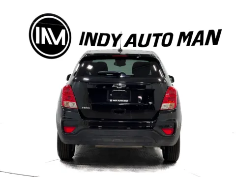More photos of 2020 Chevrolet Trax LS at Indy Auto Man - Indianapolis, IN