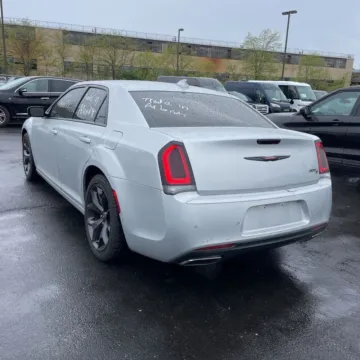 More photos of 2021 Chrysler 300 S at Indy Auto Man - Indianapolis, IN