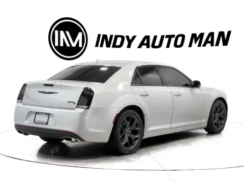 More photos of 2021 Chrysler 300 S at Indy Auto Man - Indianapolis, IN