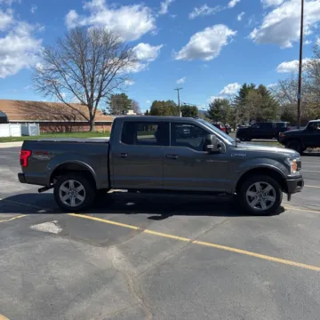 Another view of 2019 Ford F-150 XLT for sale in Indianapolis, IN at Indy Auto Man - Indianapolis