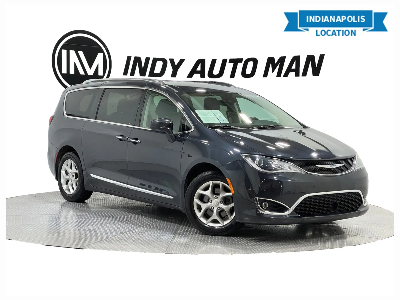 Unknown 2019 Chrysler Pacifica Touring L Plus for sale in Indianapolis, IN