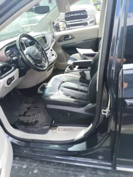 More photos of 2019 Chrysler Pacifica Touring L Plus at Indy Auto Man - Indianapolis, IN